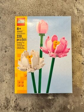 LEGO Pink, White & Green Lotus Flowers Display